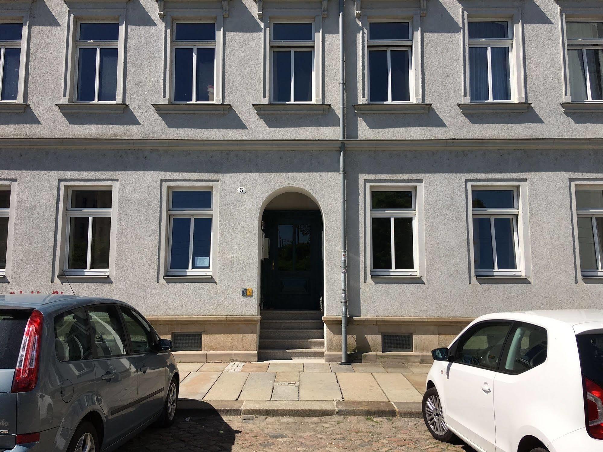 A Bed Privatzimmer Dresden - Nichtraucherpension Εξωτερικό φωτογραφία